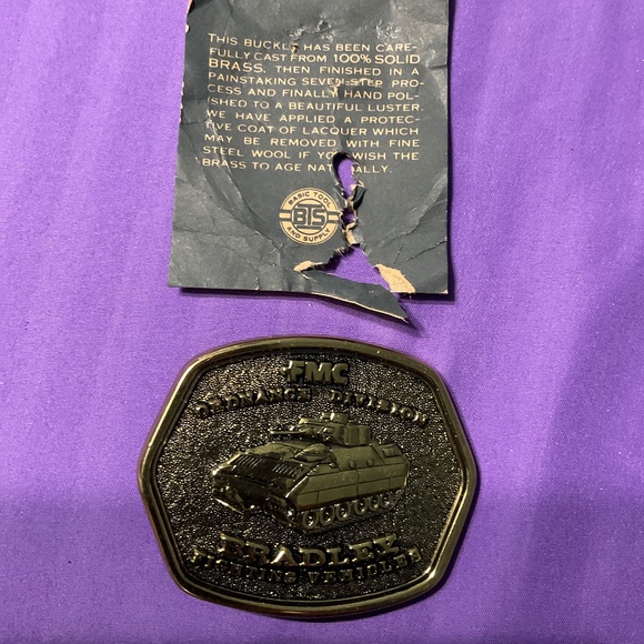 FMC BRADLEY fighting Machine buckle